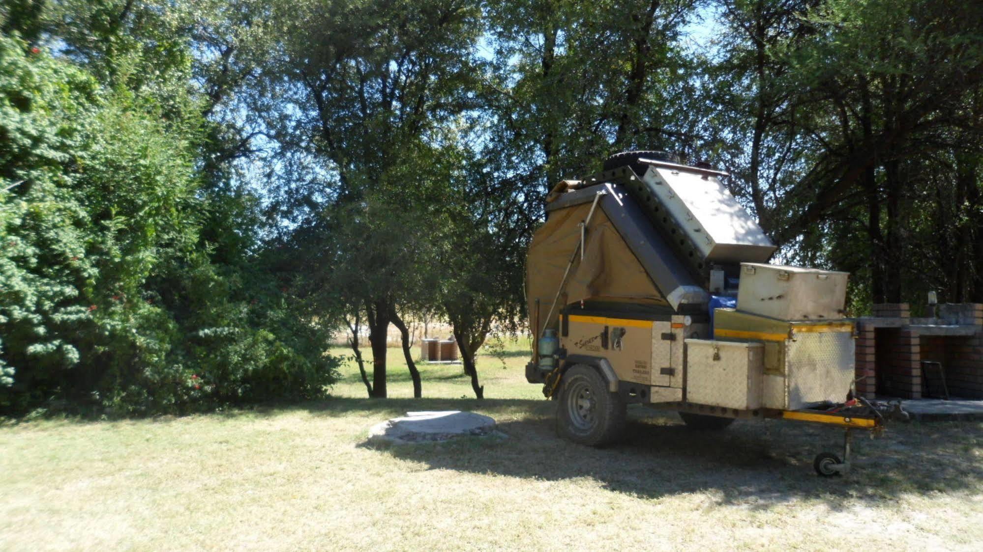 Okavango River Lodge Maun Kültér fotó