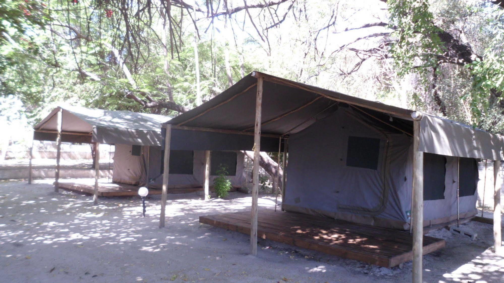 Okavango River Lodge Maun Kültér fotó